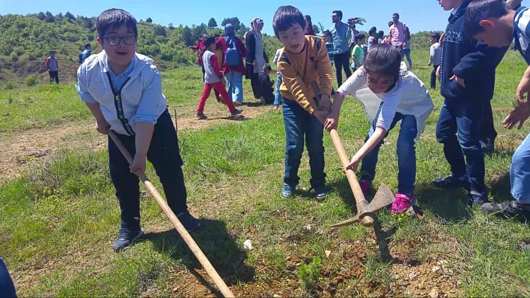 Şehit Serkan Gençer İlkokulu'nun Özel Çocukları, Özel Fidanları