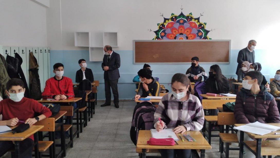 İlçe Milli Eğitim Müdürümüzün İMKB Atatürk Ortaokulu Ziyareti
